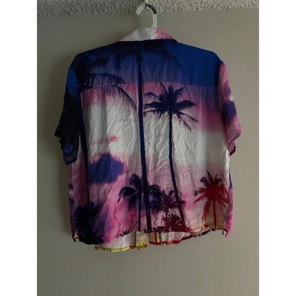 Wild Fable Button Front women’s Shirt Sunset Palm sz XS NWT - Picture 2 of 6